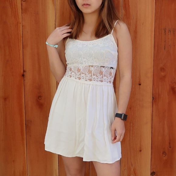 Urban Outfitters Pins And Needles Lace Cream Dress - Picture 1 of 5